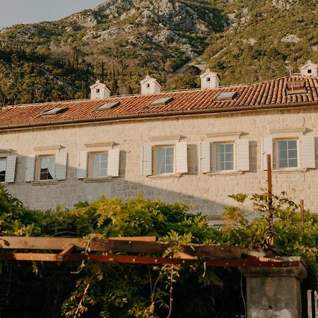 Vila Perast Boutique Hotel Exterior photo