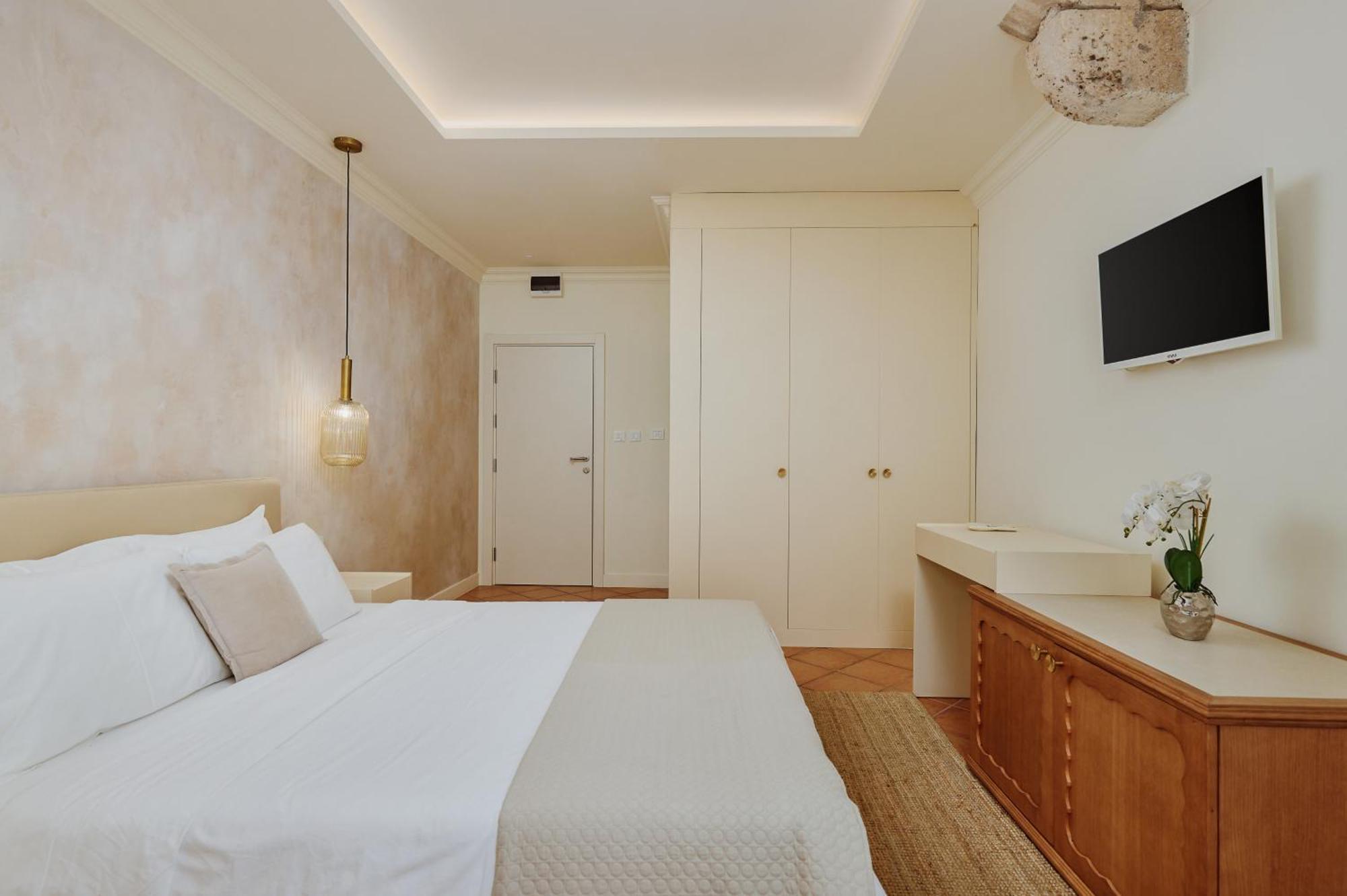 Vila Perast Boutique Hotel Exterior photo