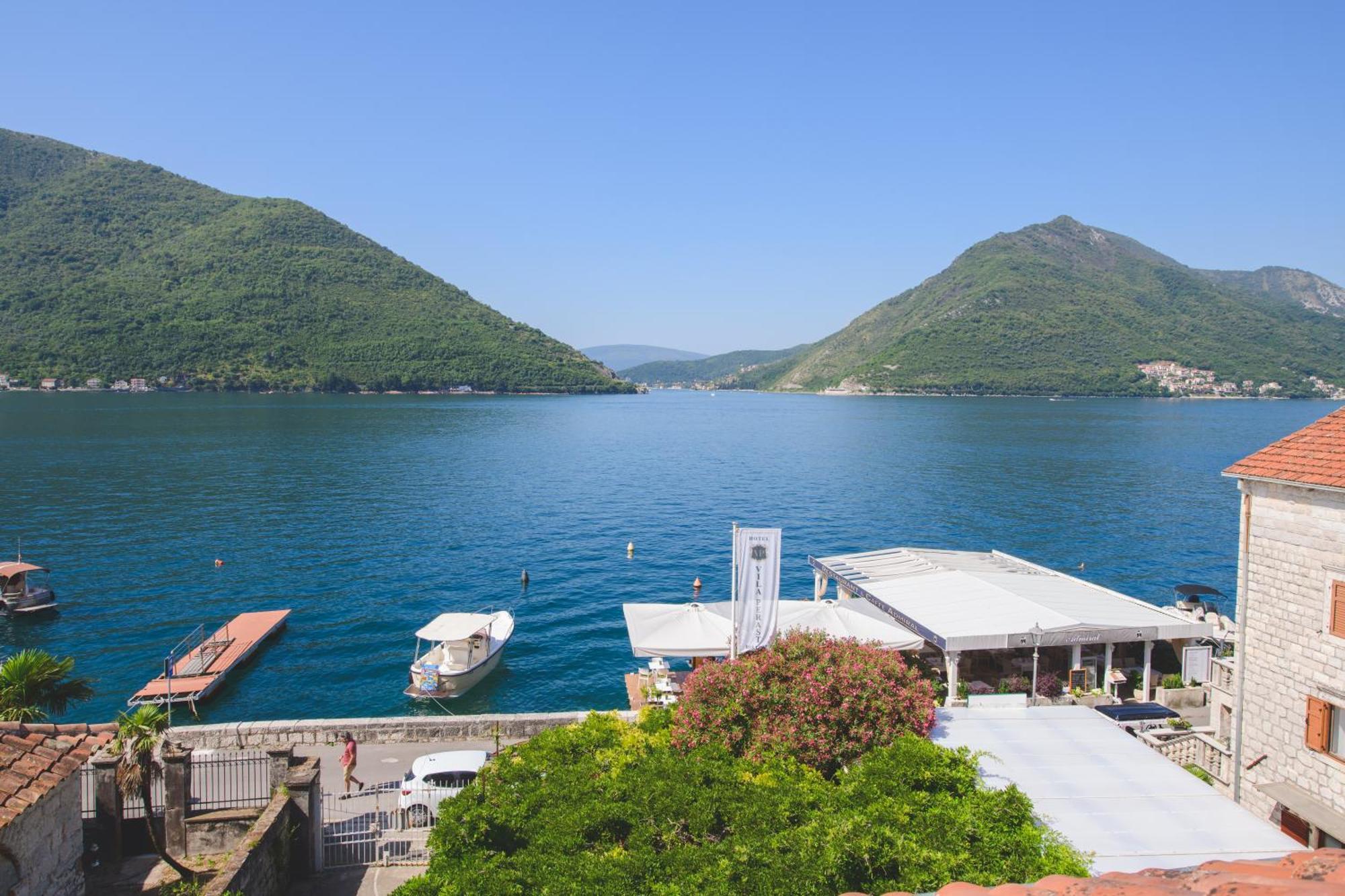 Vila Perast Boutique Hotel Exterior photo