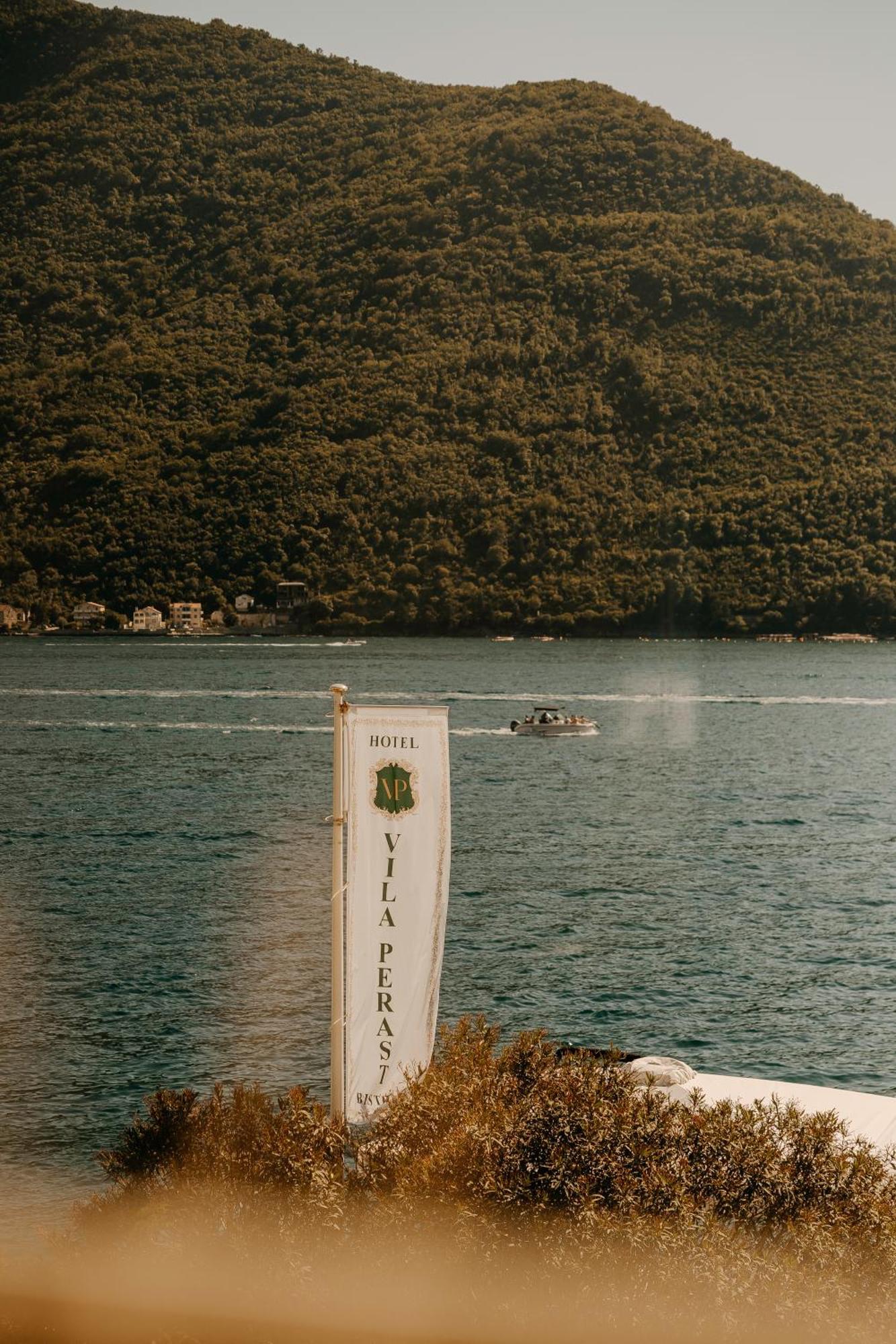 Vila Perast Boutique Hotel Exterior photo